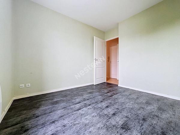Appartement T2 à vendre - Centre historique, parking et cave.