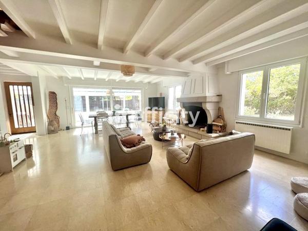 Maison 6 pièces - 200 m²