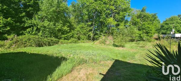 Terrain à vendre 1 800 m² Le Pian-Médoc