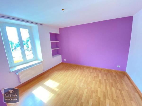 Appartement à louer 3 pièces 76.5m²