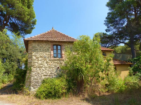 Commerce à vendre à Couffoulens (11250) - Aude