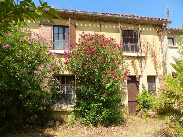 Commerce à vendre à Couffoulens (11250) - Aude