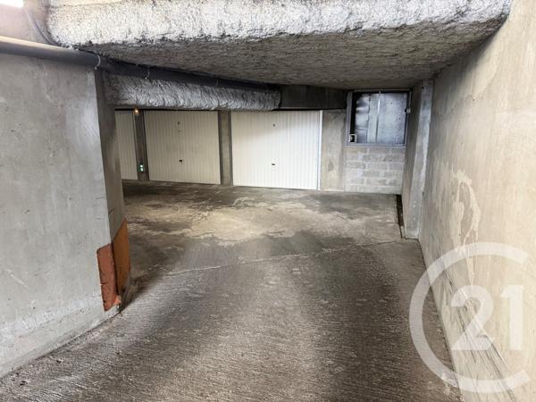 Parking à vendre  15,40 m2 LYON - 69008