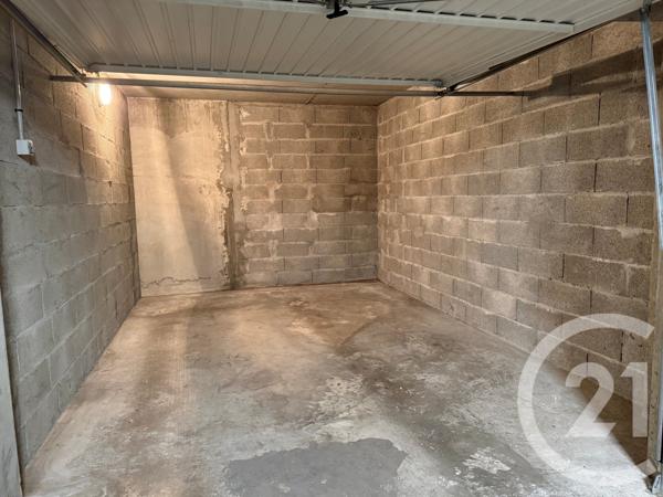Parking à vendre  15,40 m2 LYON - 69008