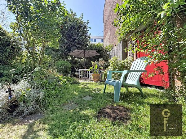 BEL ETAGE AVEC TERRAIN ATTENANT