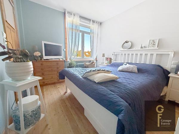 BEL ETAGE AVEC TERRAIN ATTENANT