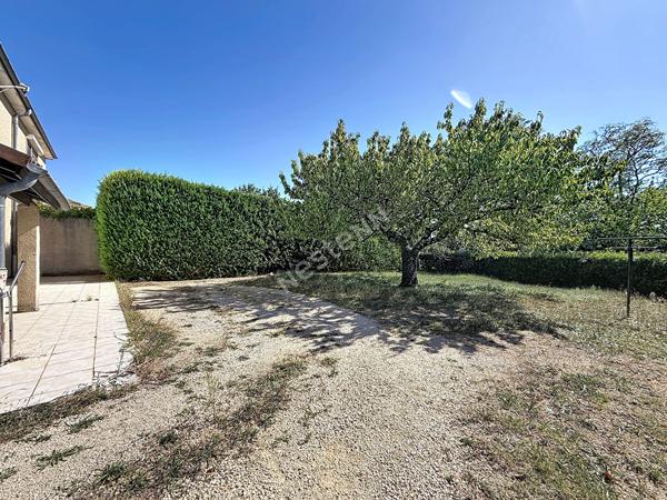 MAISON DE 84 M² SUR UNE PARCELLE TERRAIN DE 869 M²