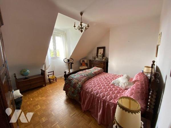 Maison à vendre à Plouha (22580) en Côtes d'Armor (22)

A Proximité du centre ville, cette ma...