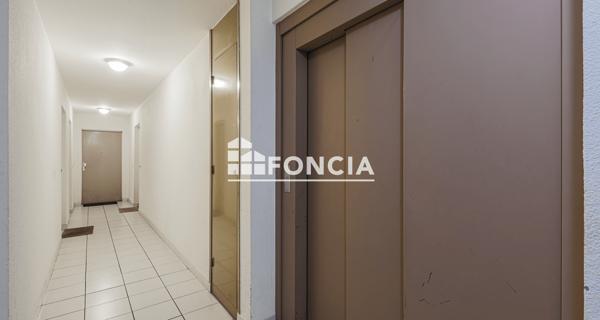 À vendre Studio 22 m² - Grenoble 38000
