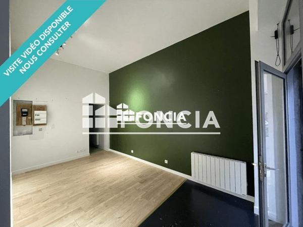 Location Local commercial 1 pièce 28 m² - 23 RUE THIERS Grenoble 38000