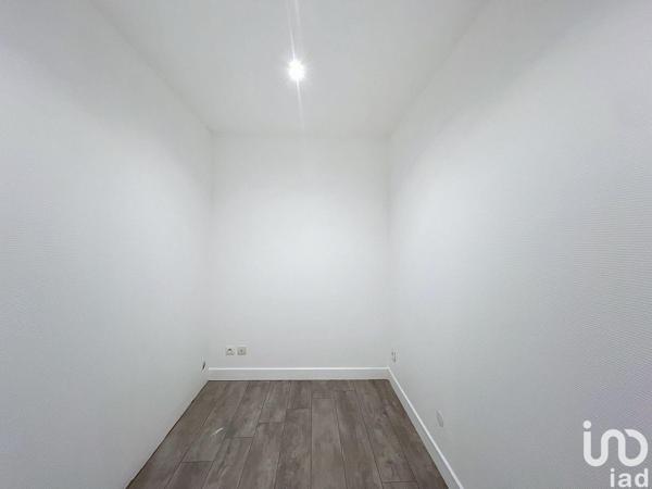 Boutique/Local commercial à vendre 260 m² Lésigny