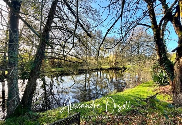 Maison 9 pièces - 264 m²