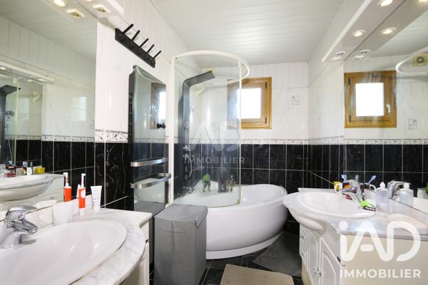 Maison à vendre 5 pièces 117 m² Pompignan