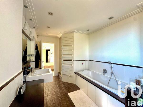 Maison à vendre 10 pièces 313 m² Mougins