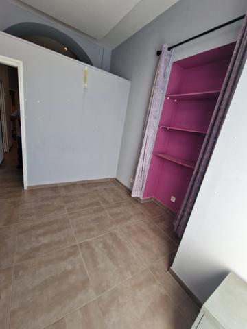 Local/bureau Commerce à louer PIETRANERA (20)