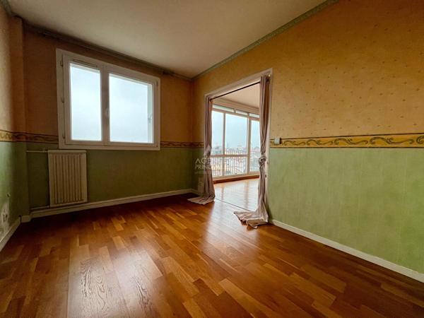 Appartement Houilles 5 pièce(s) 104 m2 €316 500 **  - Référence  919