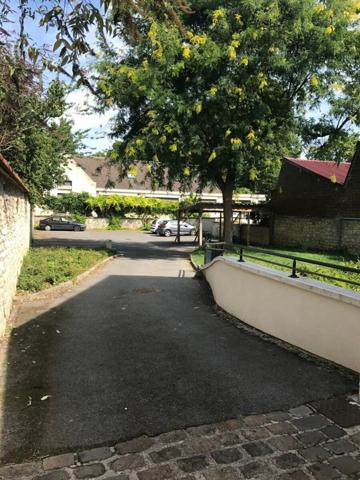 Appartement à louer    1 pièce • 25,20 m2 Compiègne