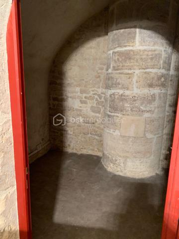 Local d activites de 83,10 m²