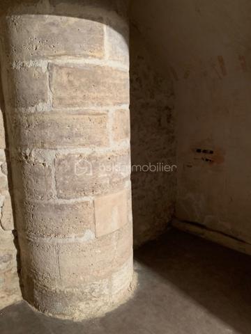 Local d activites de 83,10 m²