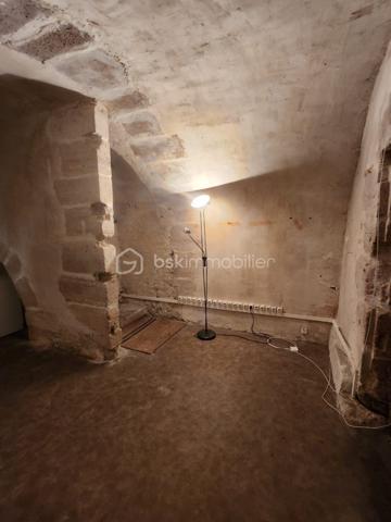 Local d activites de 83,10 m²