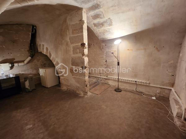 Local d activites de 83,10 m²