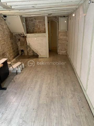 Local d activites de 83,10 m²