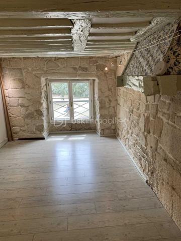 Local d activites de 83,10 m²