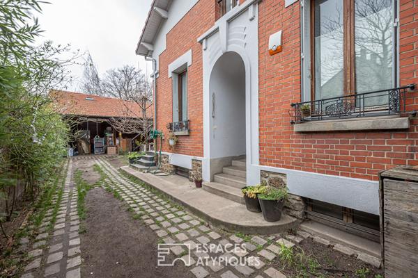 Ancienne maison maraîchère avec jardin et appentis