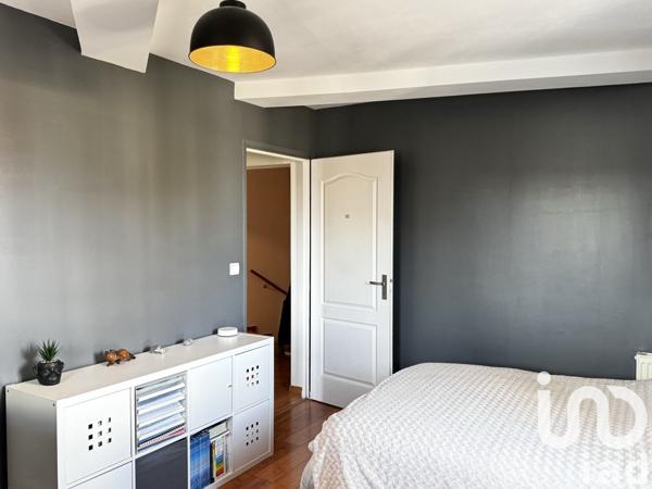 Maison de ville 4 pièces de 131 m² à Mantes-la-Jolie (78200)