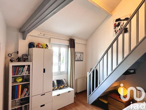 Maison de ville 4 pièces de 131 m² à Mantes-la-Jolie (78200)