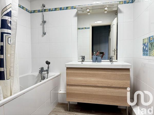 Maison de ville 4 pièces de 131 m² à Mantes-la-Jolie (78200)