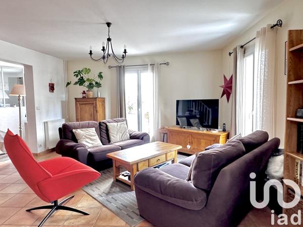 Maison de ville 4 pièces de 131 m² à Mantes-la-Jolie (78200)