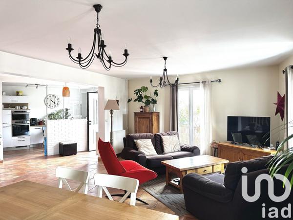 Maison de ville 4 pièces de 131 m² à Mantes-la-Jolie (78200)