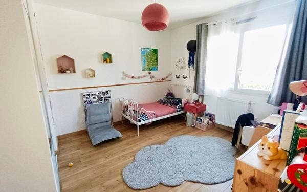 Maison à vendre    5 pièces • 160 m2 Créteil