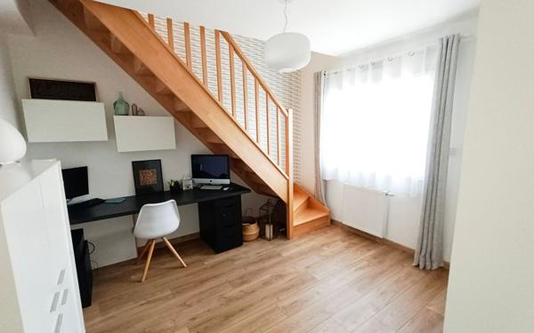 Maison à vendre    5 pièces • 160 m2 Créteil