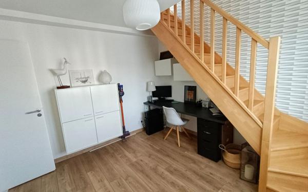 Maison à vendre    5 pièces • 160 m2 Créteil