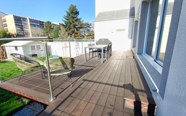 Maison à vendre    5 pièces • 160 m2 Créteil