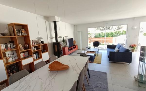 Maison à vendre    5 pièces • 160 m2 Créteil