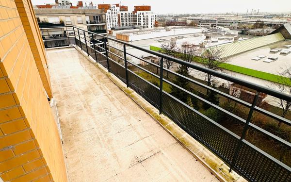 Appartement à louer    3 pièces •  Rosny-sous-Bois