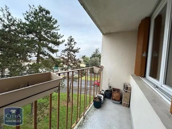 Appartement à louer 2 pièces 59m²