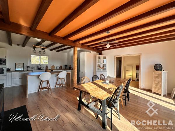 MAISON SUR SOUS-SOL AVEC PISCINE ET JARDIN ARBORÉ