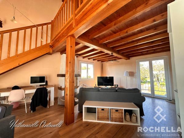 MAISON SUR SOUS-SOL AVEC PISCINE ET JARDIN ARBORÉ