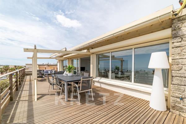 Appartement avec terrasse vue mer