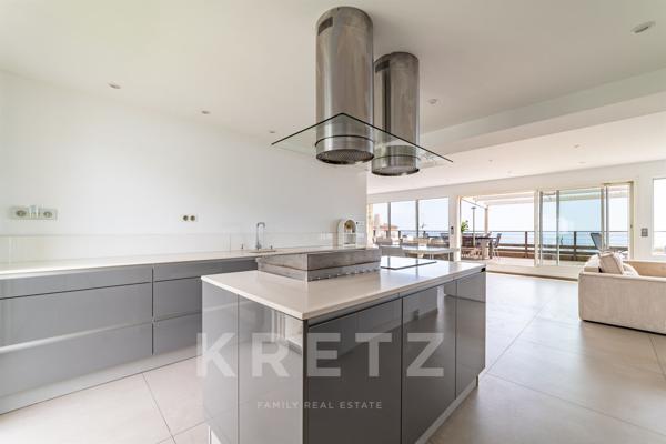 Appartement avec terrasse vue mer
