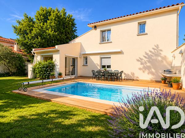Maison à vendre 6 pièces 149,77 m² Saleilles