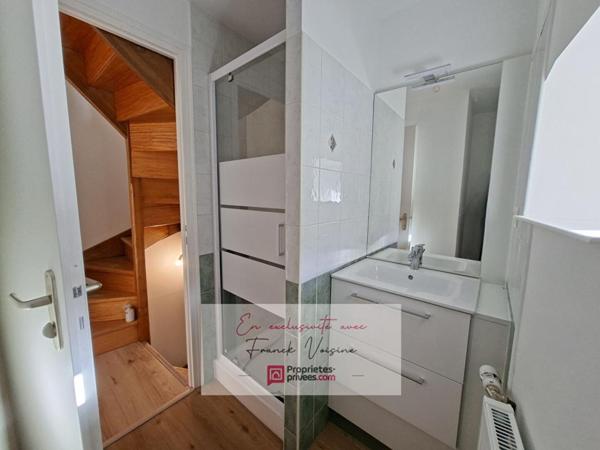 A VENDRE en Exclusivité aux Herbiers, Maison de centre-ville de 51 m2 env avec 2 chambres