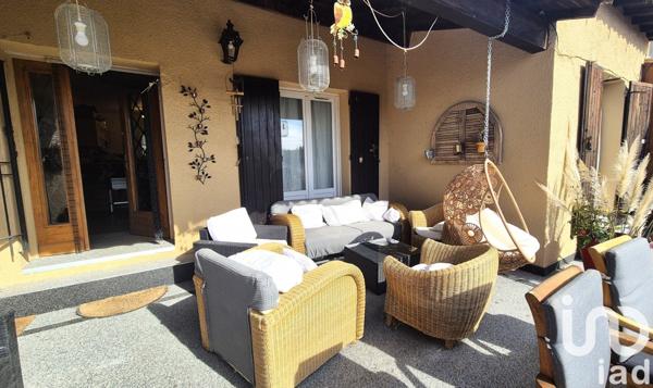 Maison 7 pièces de 226 m² à Lédenon (30210)