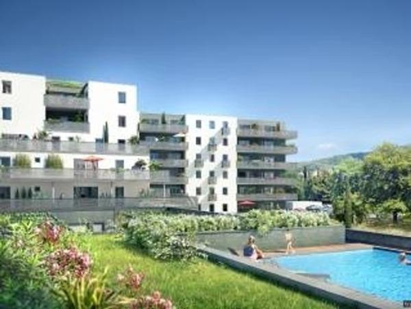 Saint tronc studio avec terrasse, parking et piscine