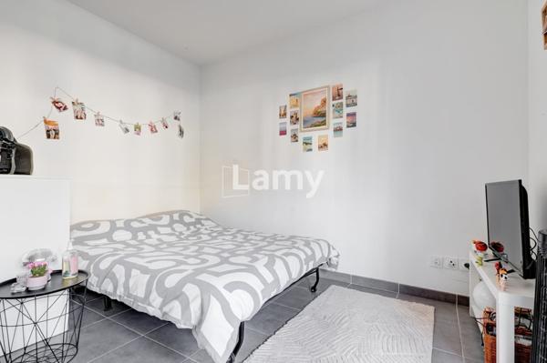 Saint tronc studio avec terrasse, parking et piscine