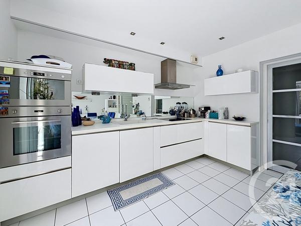 Maison à vendre  4 pièces - 99,34 m 2   GUJAN MESTRAS  - 33